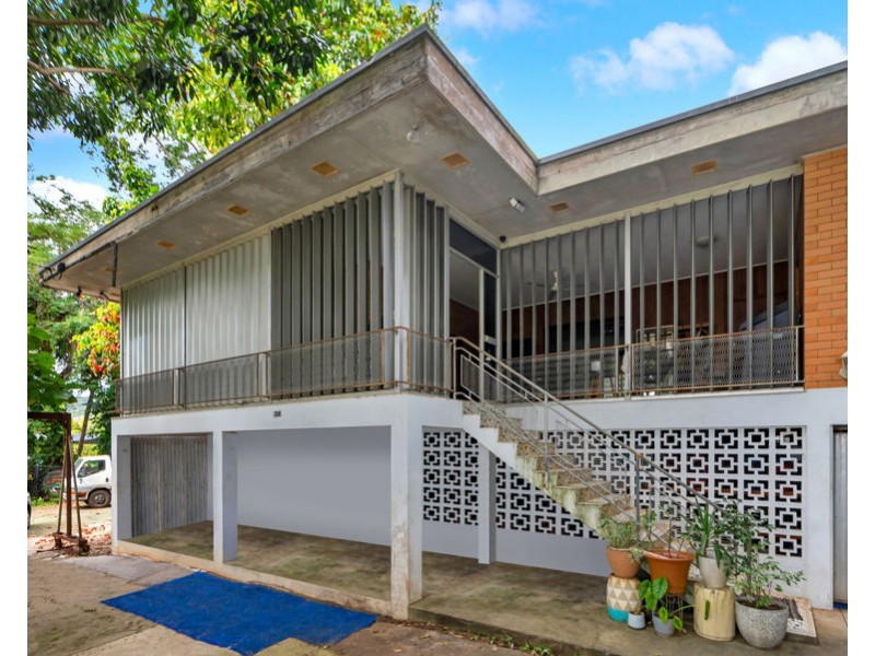 387-393 Kamerunga Road, Redlynch QLD 4870