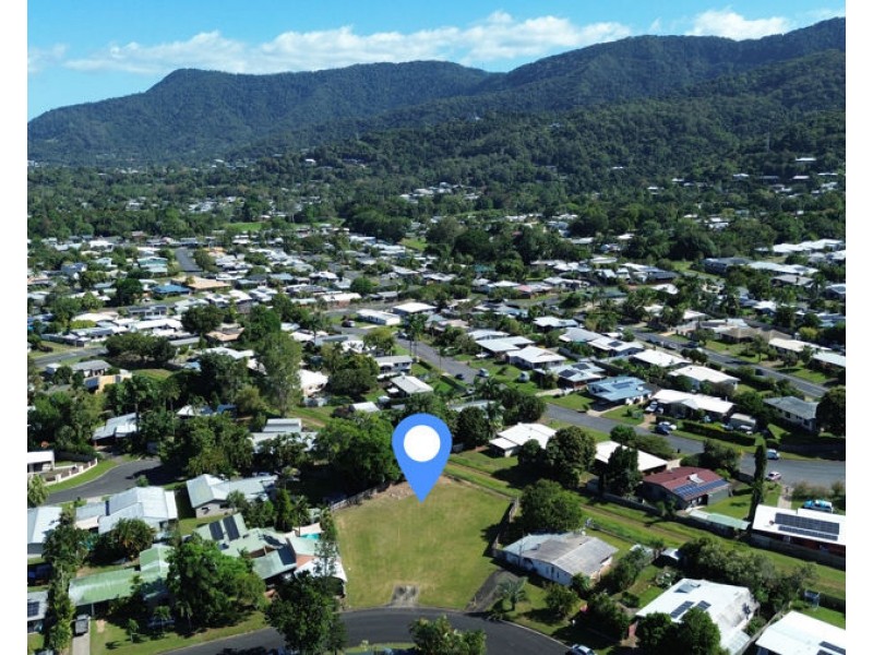 21 Serissa Street, Mooroobool QLD 4870