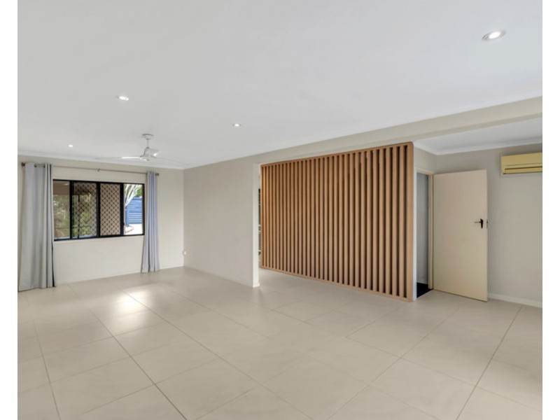 10 Marti Street, Bayview Heights QLD 4868