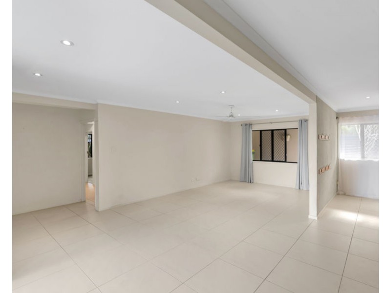 10 Marti Street, Bayview Heights QLD 4868