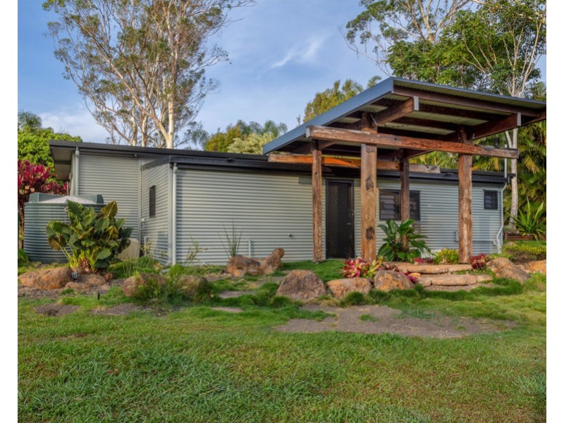 69 Topaz Road, Malanda QLD 4885