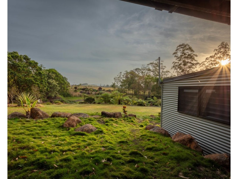 69 Topaz Road, Malanda QLD 4885