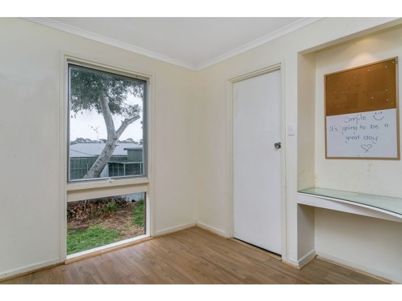 27 Helsinki Road, Hackham West SA 5163