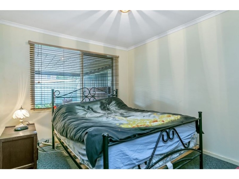 27 Helsinki Road, Hackham West SA 5163