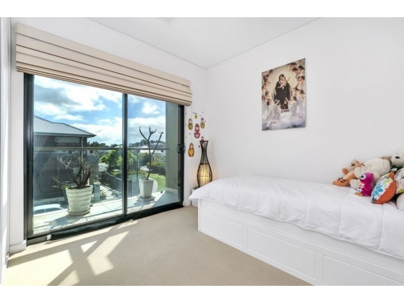 11 Franklin Avenue, Mawson Lakes SA 5095