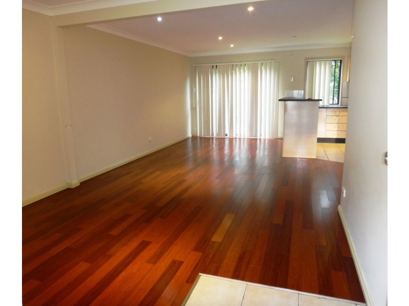 15/297 Henry Parry Drive, Wyoming NSW 2250