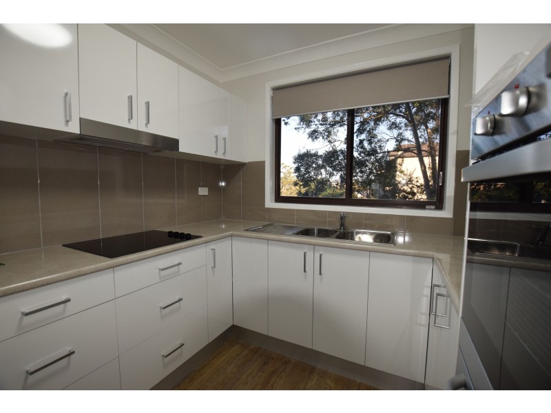 23/9-12 Broadview Avenue, Gosford NSW 2250