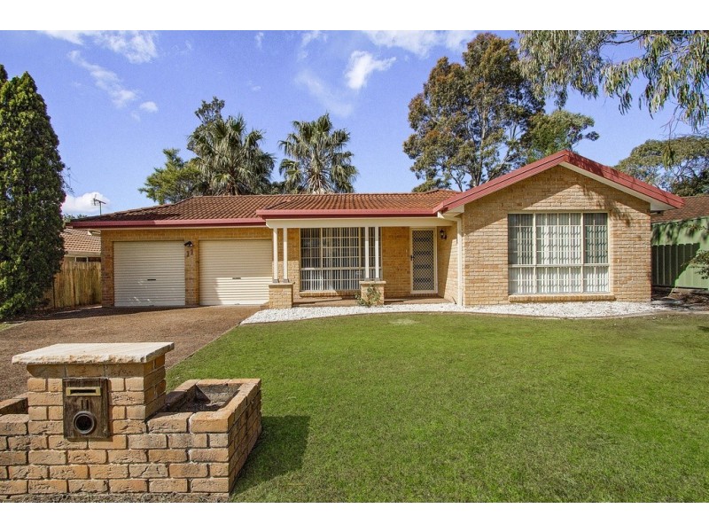 11 Woodley Close, Kariong NSW 2250