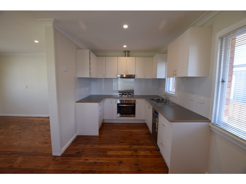 16 Woy Woy Road, Kariong NSW 2250