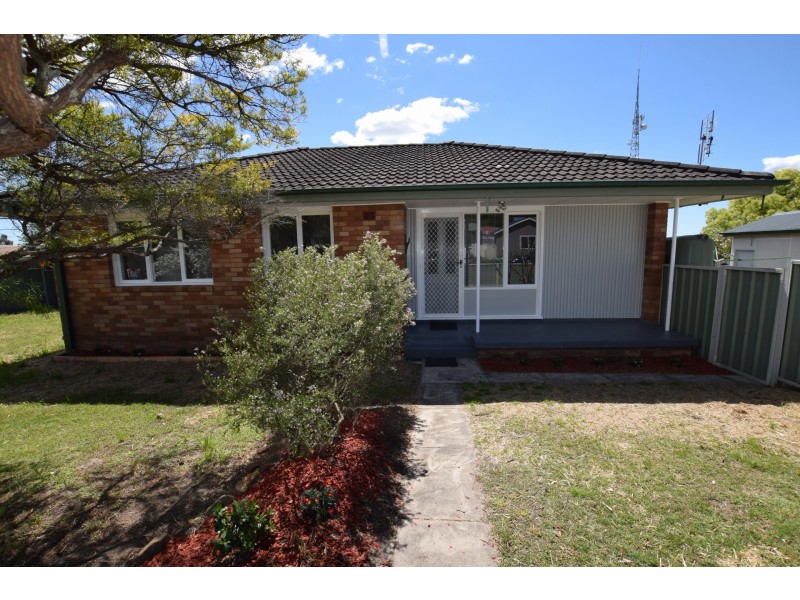 16 Woy Woy Road, Kariong NSW 2250