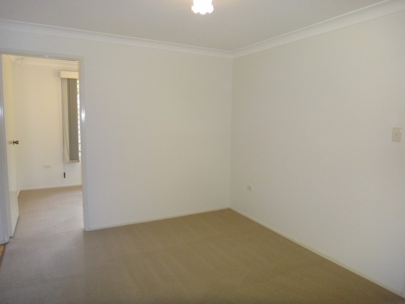 1 Pangari Close, Wyoming NSW 2250