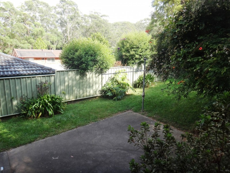 1 Pangari Close, Wyoming NSW 2250