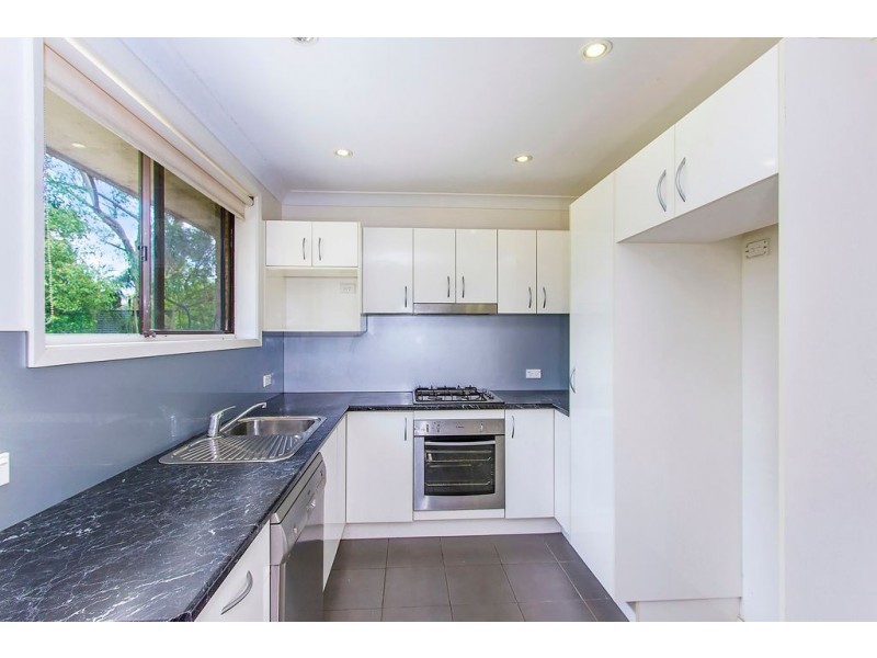 29 Roselands Avenue, Wyoming NSW 2250