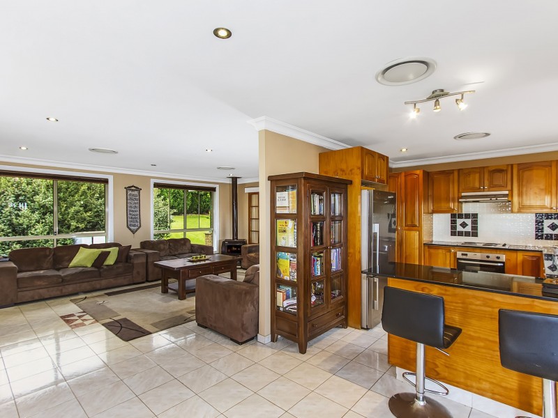 10 Lillicrapps Road, Mangrove Mountain NSW 2250