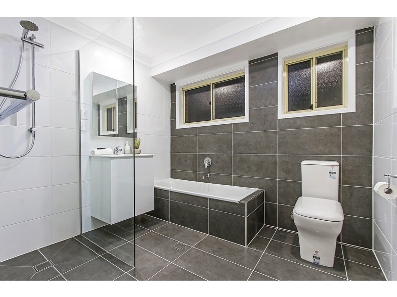 36 Benkari Avenue, Kariong NSW 2250