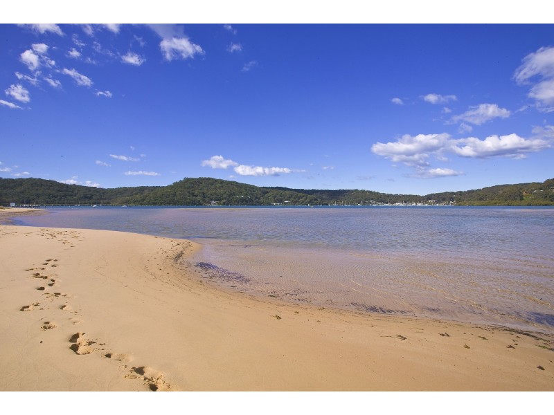 175 Booker Bay Road, Booker Bay NSW 2257