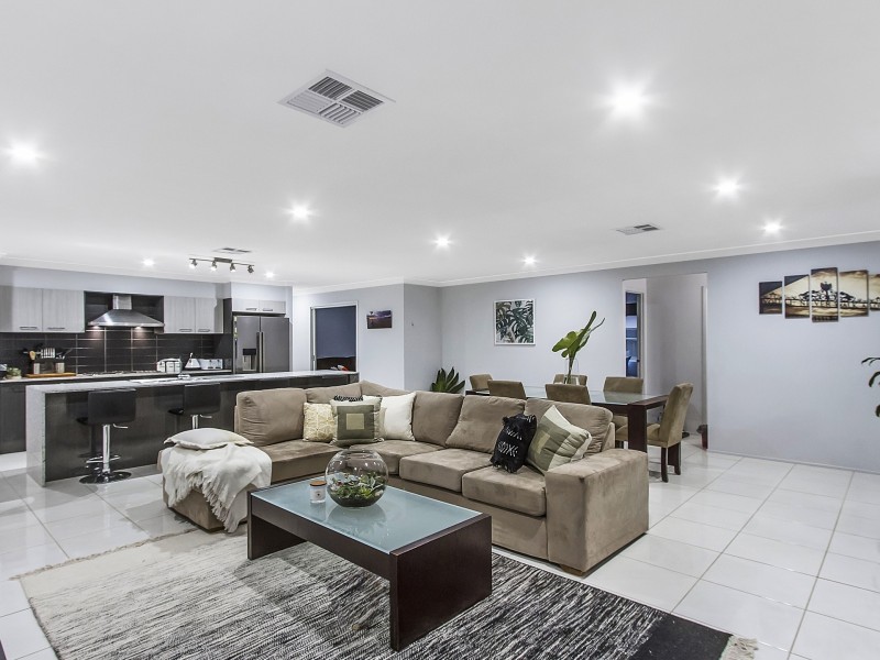 29 Jacana Avenue, Narara NSW 2250