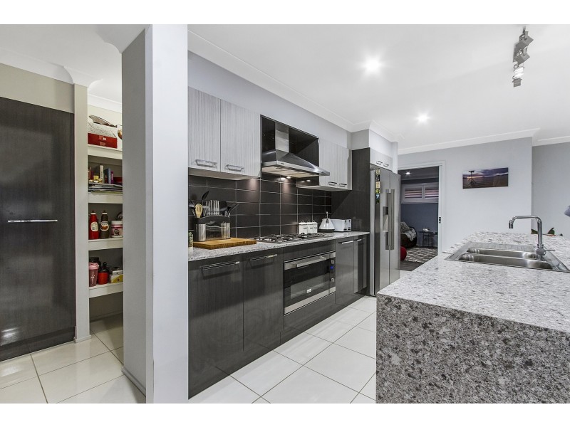 29 Jacana Avenue, Narara NSW 2250