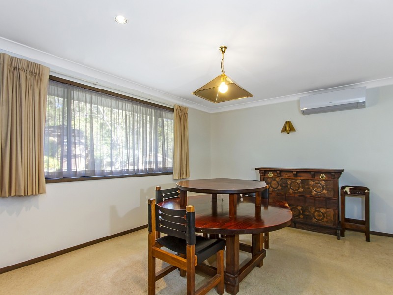 19 Mindaree Avenue, Wyoming NSW 2250