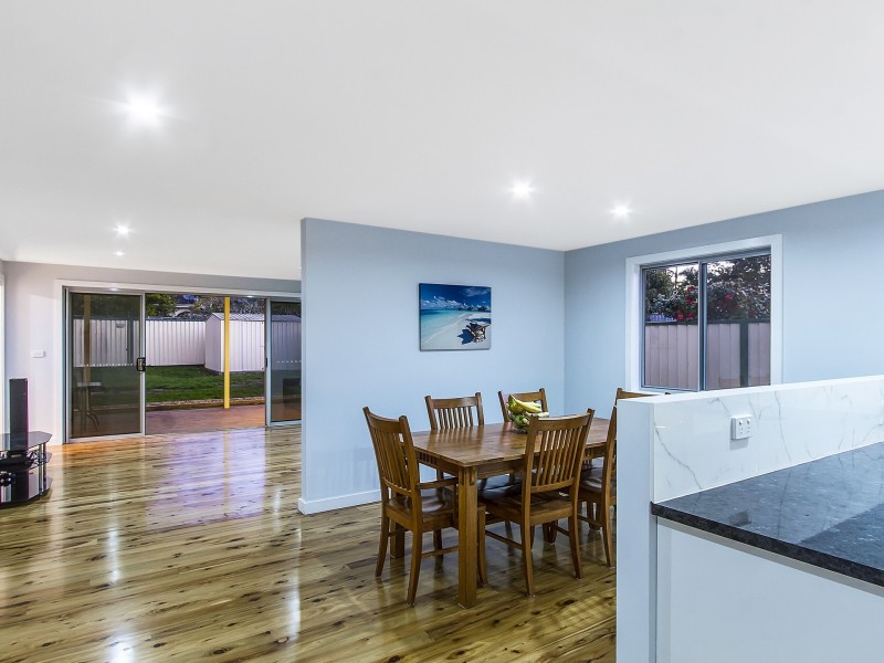 18 Dalton Street, Wyoming NSW 2250