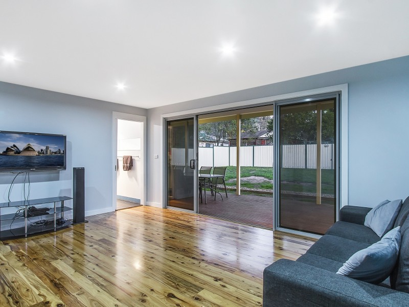 18 Dalton Street, Wyoming NSW 2250