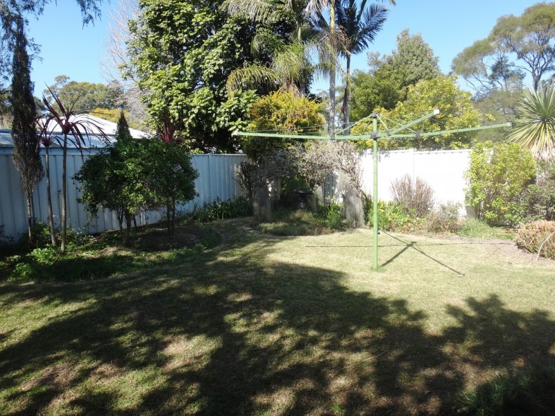 4 Parkhill Road, Wyoming NSW 2250