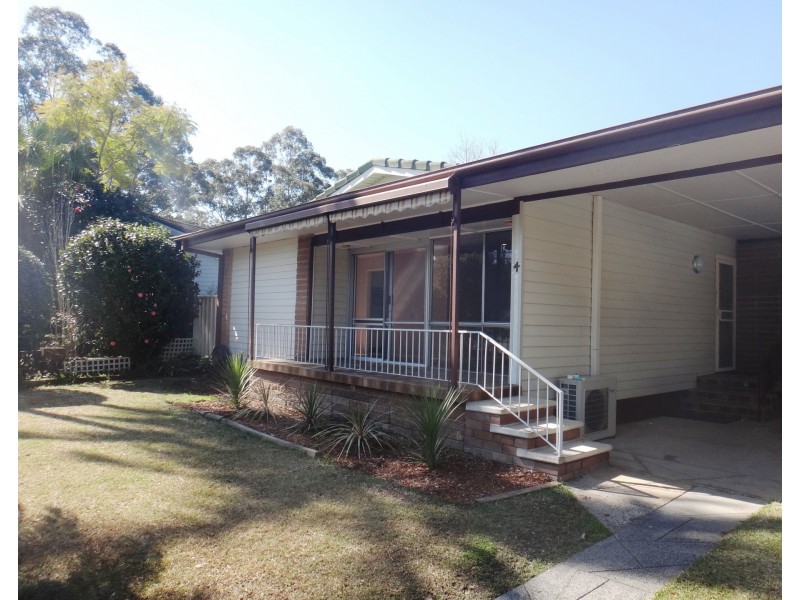 4 Parkhill Road, Wyoming NSW 2250