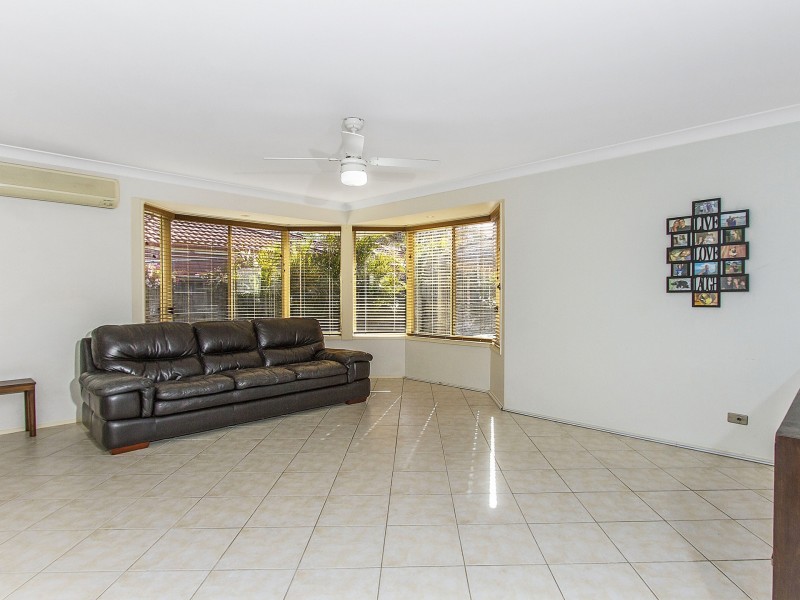 1 Mowbray Place, Kariong NSW 2250