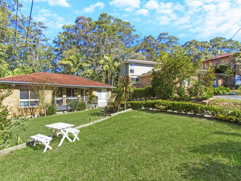 9 Eagle Close, Lisarow NSW 2250