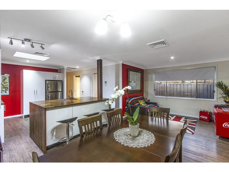 12 Conroy Crescent, Kariong NSW 2250
