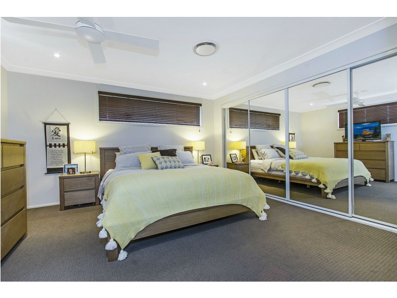 33 Yanderra Crescent, Narara NSW 2250