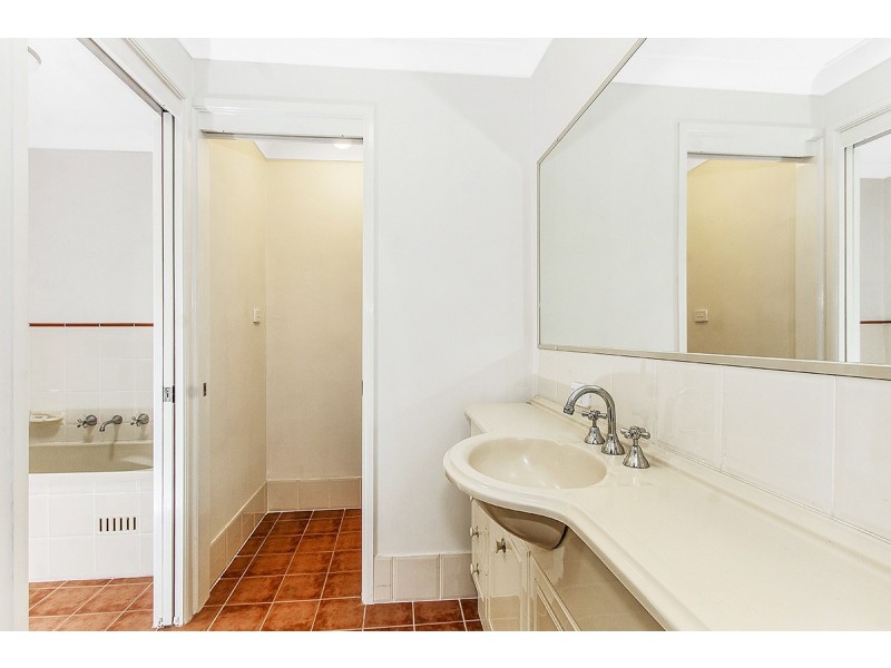 24/11 Berrys Head Road, Narara NSW 2250