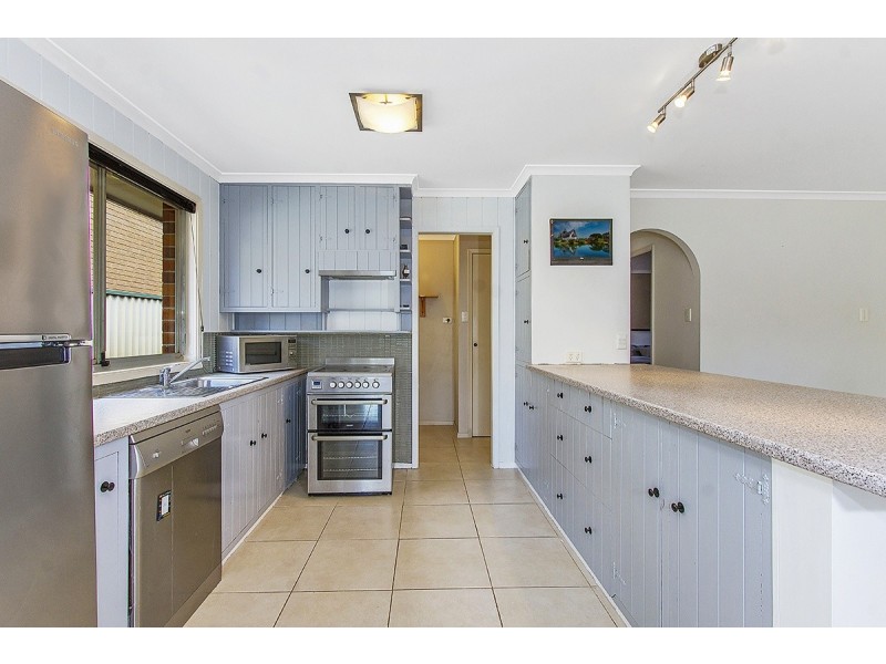 8 Baralga Close, Niagara Park NSW 2250