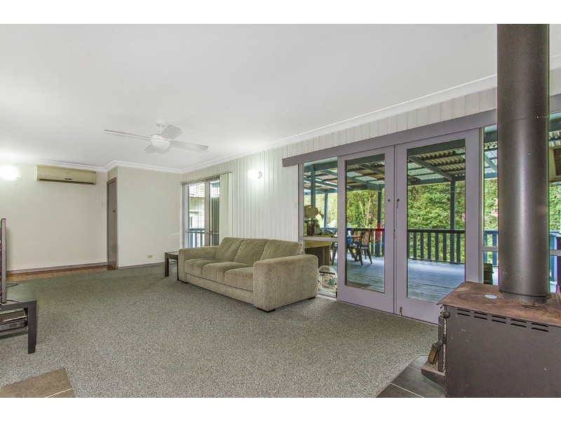 13 Lemon Tree Street, Wyoming NSW 2250