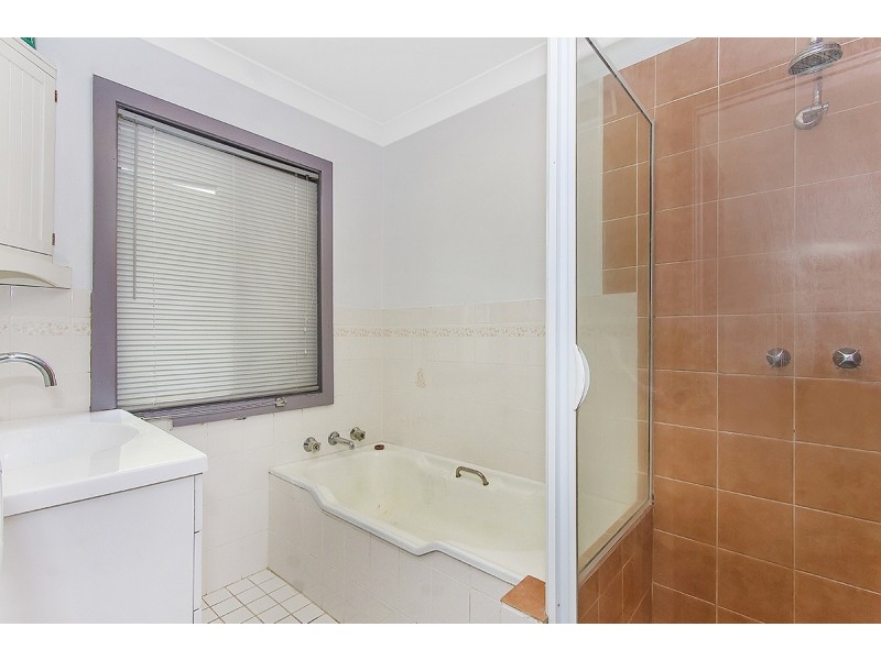 13 Lemon Tree Street, Wyoming NSW 2250