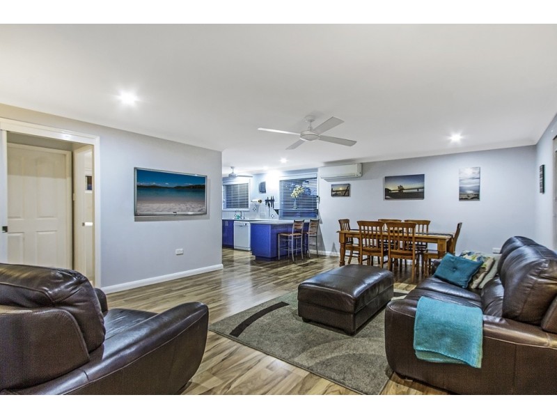 8 Kimberley Avenue, Narara NSW 2250