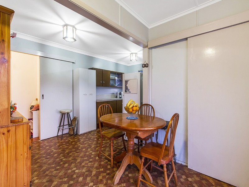 76 Renwick Street, Wyoming NSW 2250