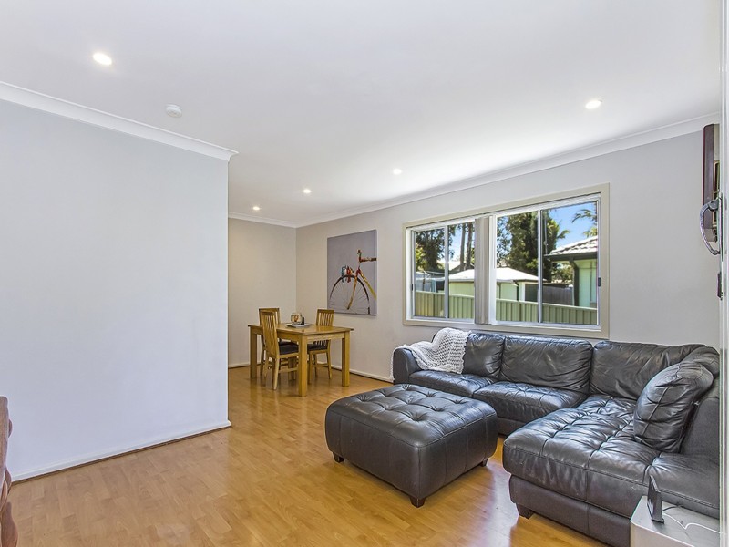 10 Owen Avenue, Wyong NSW 2259