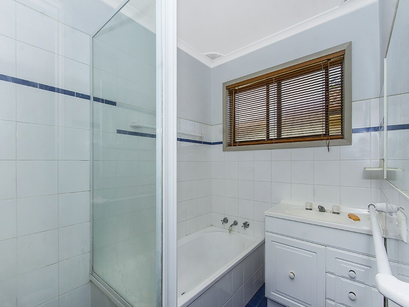 2 Yurunga Avenue, Narara NSW 2250