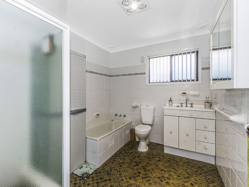 60 Karina Drive, Niagara Park NSW 2250