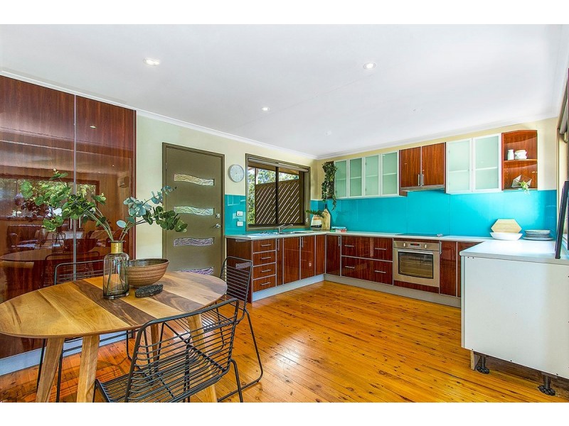 37 Barree Avenue, Narara NSW 2250