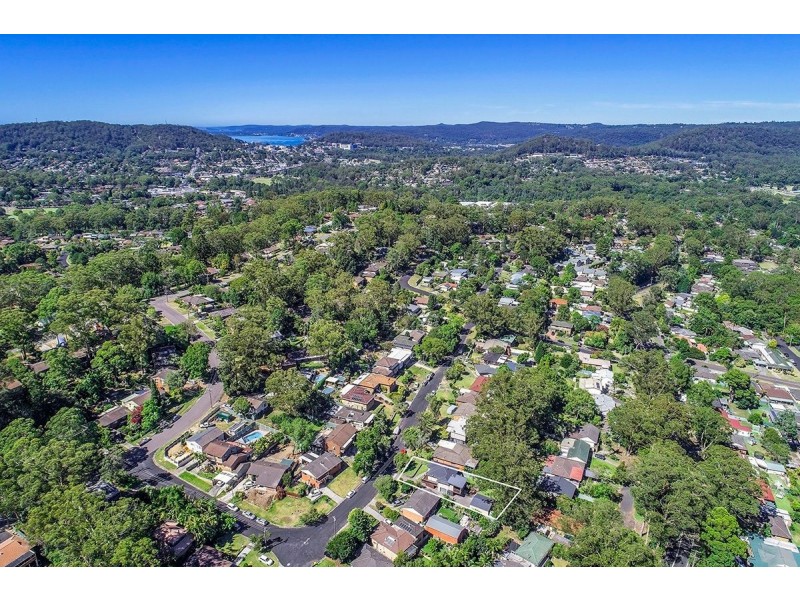 37 Barree Avenue, Narara NSW 2250