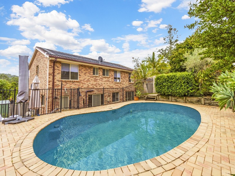 8 Woodbine Close, Lisarow NSW 2250