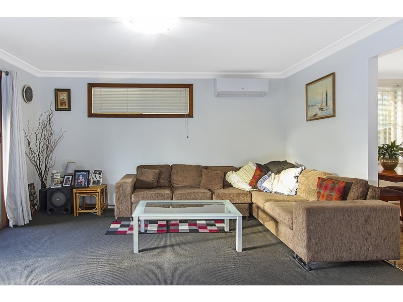 17 Day Street, Wyoming NSW 2250