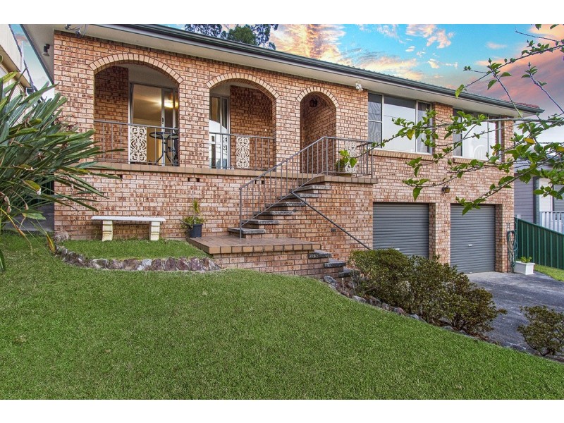 17 Day Street, Wyoming NSW 2250