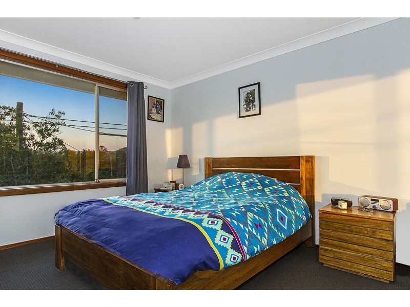 17 Day Street, Wyoming NSW 2250