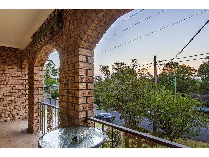 17 Day Street, Wyoming NSW 2250