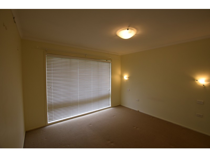 26 Karina Drive, Narara NSW 2250