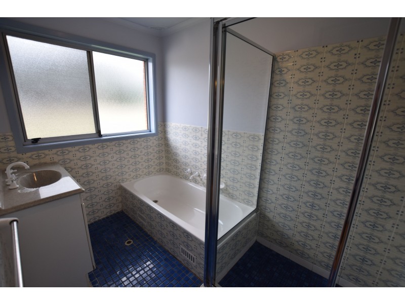 26 Karina Drive, Narara NSW 2250