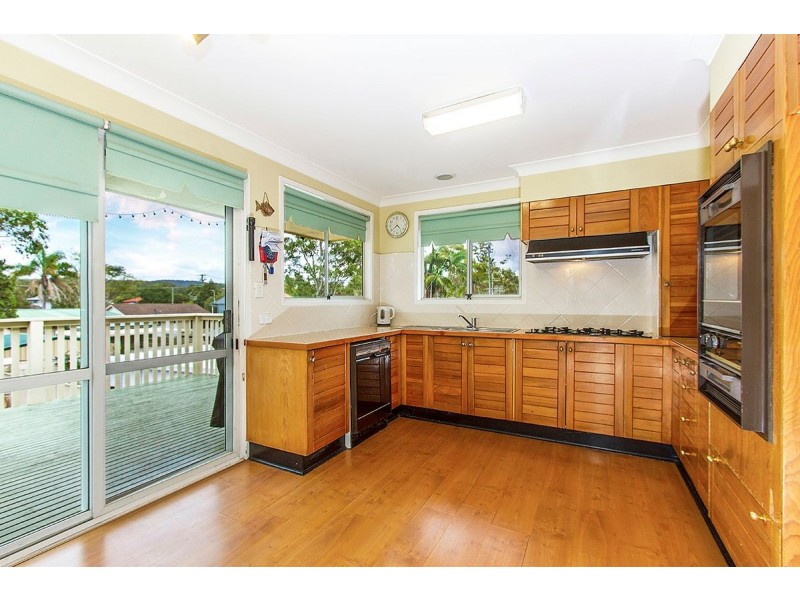 106 Lakedge Avenue, Berkeley Vale NSW 2261